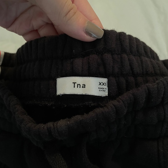 Aritzia TNA Striped Sweatpant - Picture 3 of 3